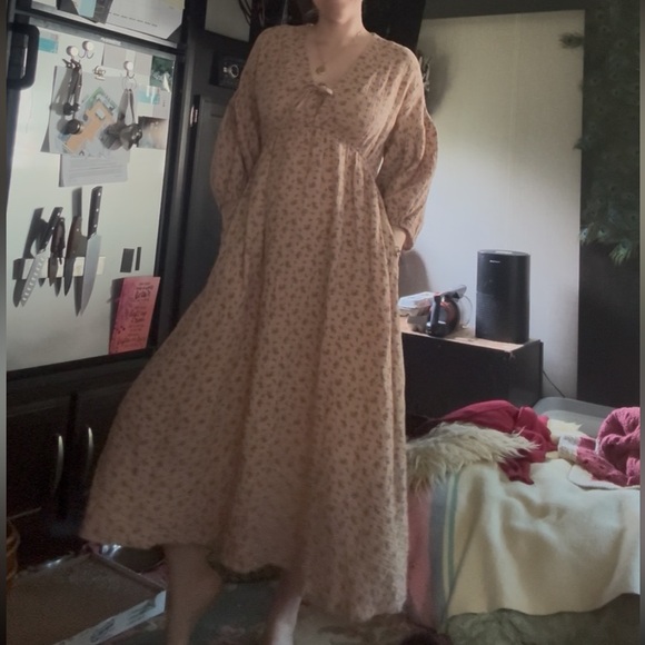 🌸 Neuflora “Port Augusta” Dress – Dusty Rose Floral - Size Small - Picture 11 of 11